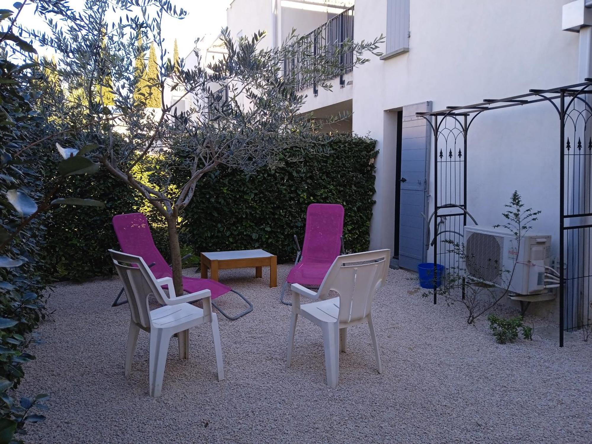 Le Clos Du Ventoux Malaucène Exterior foto